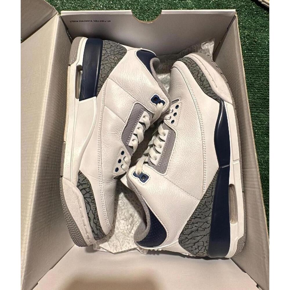 Jordan Retro 3 Navy Size 10